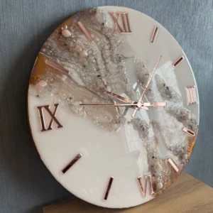 Horloge Murale "Bronze River" – Résine Époxy et Cristaux